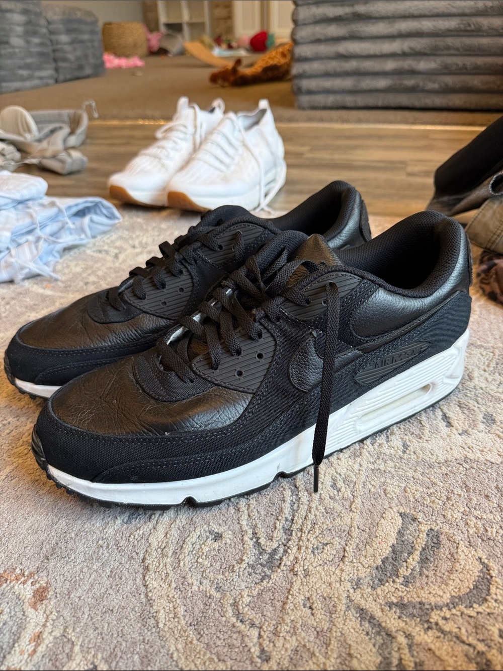 Nike Air Max Black Leather and Mesh Men's Athletic Sneakers with White Midsole